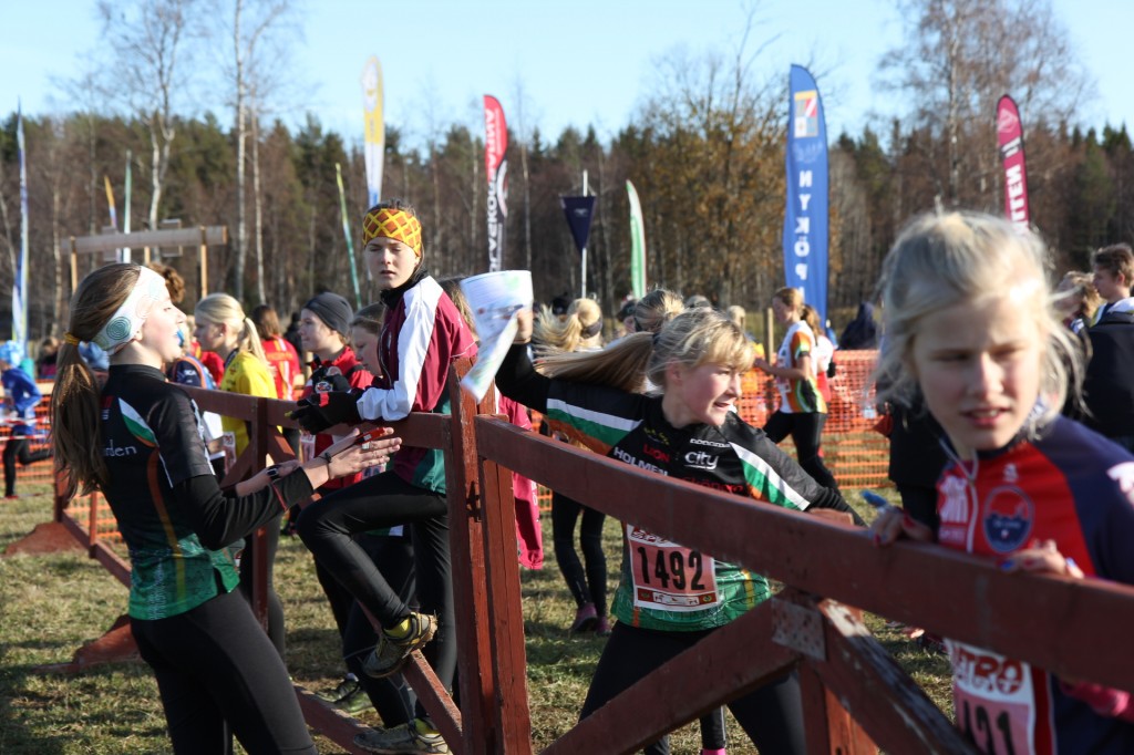 Maja och Lisa växlar.