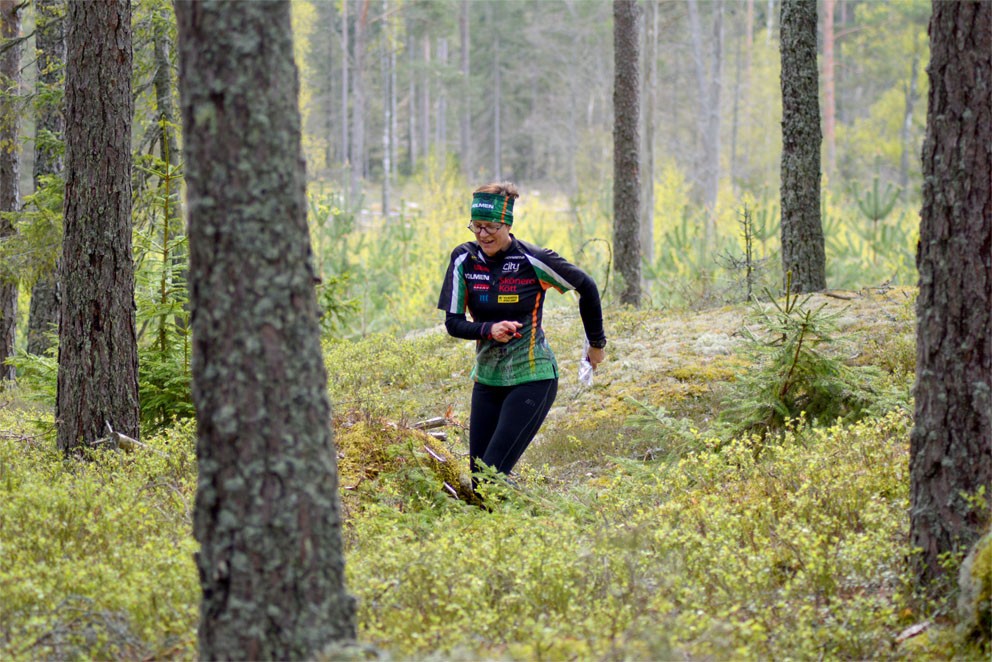 Ebba springer bra i blåbärsriset